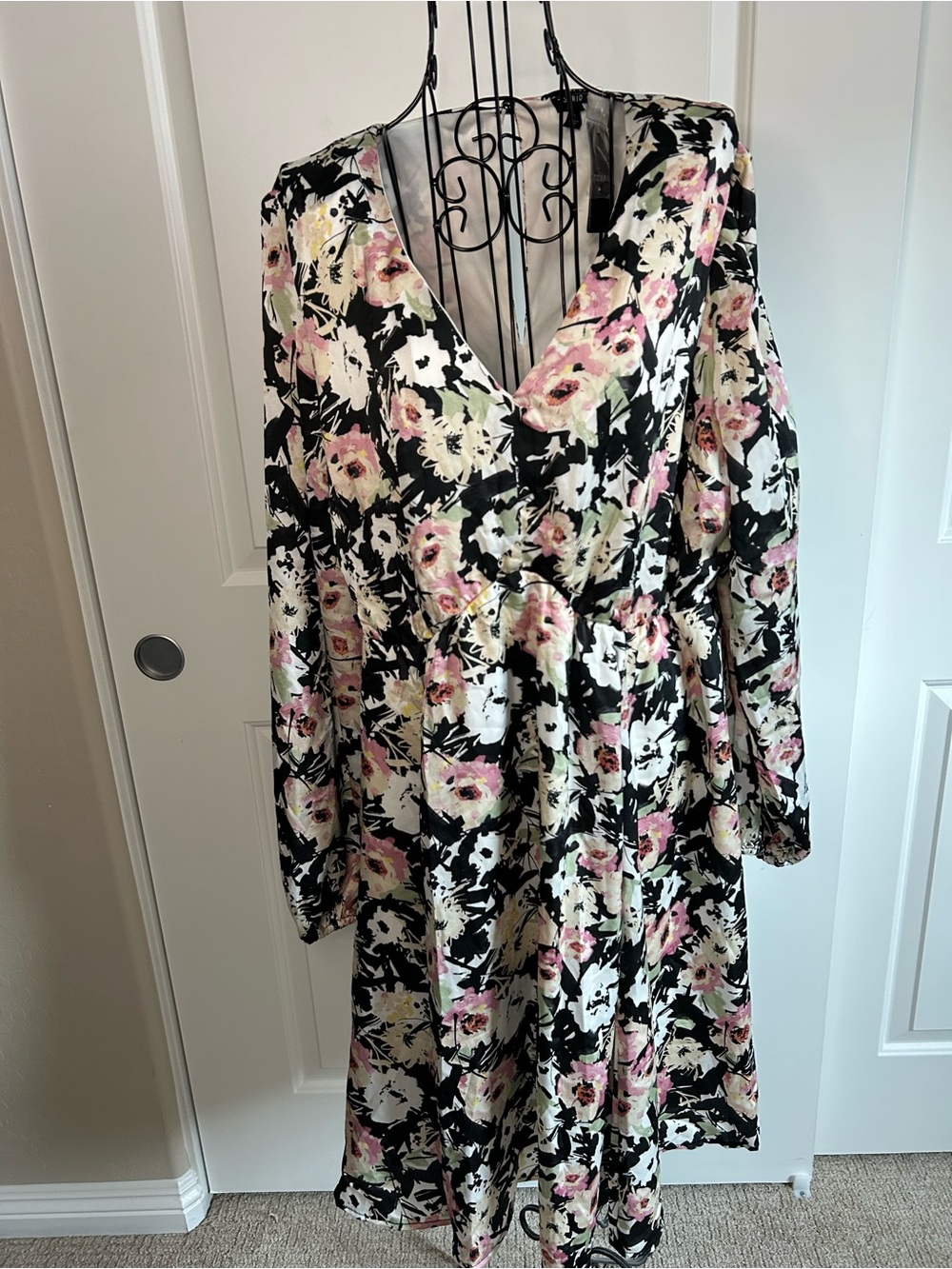 torrid Black Floral V-Neck Long Sleeve Dress with Pink and Cream Accents
